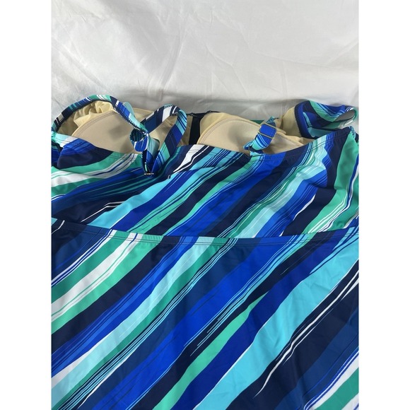 Woman's Blue Green Striped Swim Top Adj Straps Vacation Summer Plus Size 28 - Picture 8 of 10